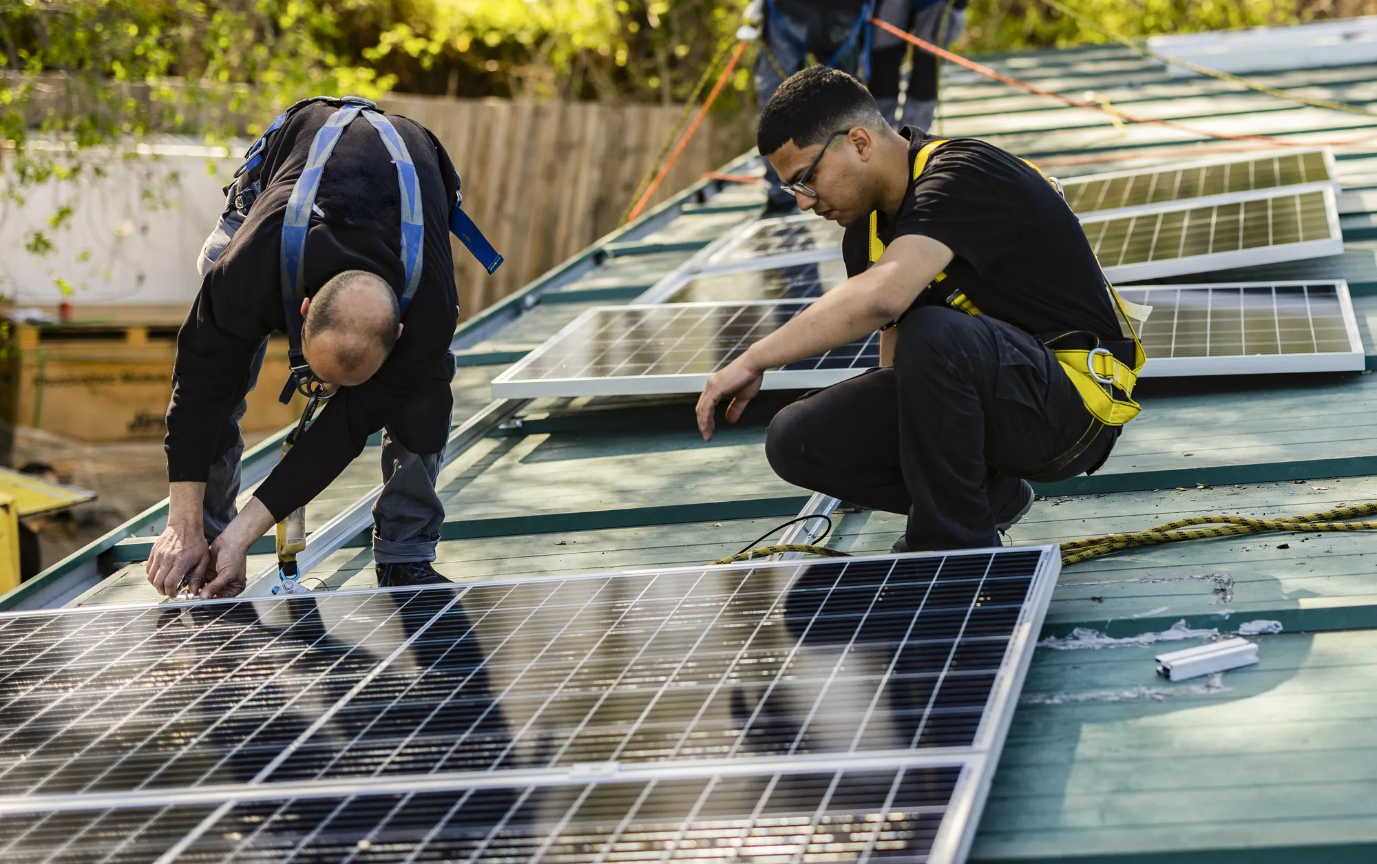 Professional battery storage system installation